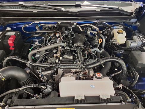 New 2025 Toyota Tacoma TRD Sport image 30