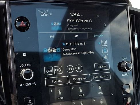 Used 2025 Subaru Forester Premium image 17