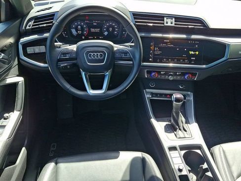 Used 2023 Audi Q3 2.0T Premium AWD/4WD image 16