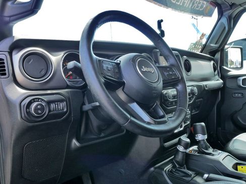 Used 2020 Jeep Gladiator Sport w/ Quick Order Package 24S AWD/4WD image 21