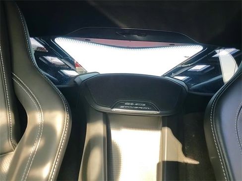 Used 2020 Chevrolet Corvette Stingray Coupe w/ Z51 Performance Package image 20