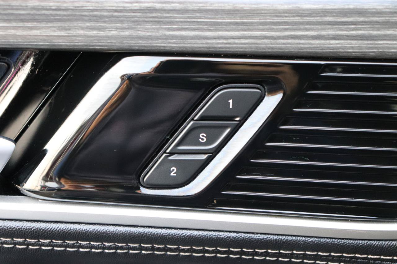 Used 2024 Jeep Wagoneer Series II AWD/4WD image 55