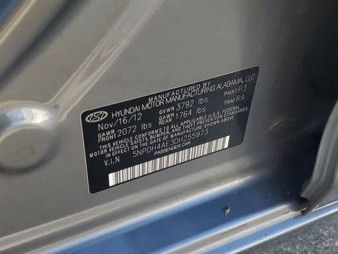 Used 2013 Hyundai Elantra GLS w/ Preferred Pkg image 17