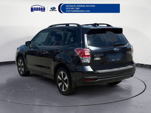 Used 2017 Subaru Forester 2.5i Premium w/ All-Weather Package AWD/4WD image 4