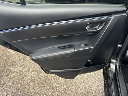 Used 2019 Toyota Corolla SE image 20