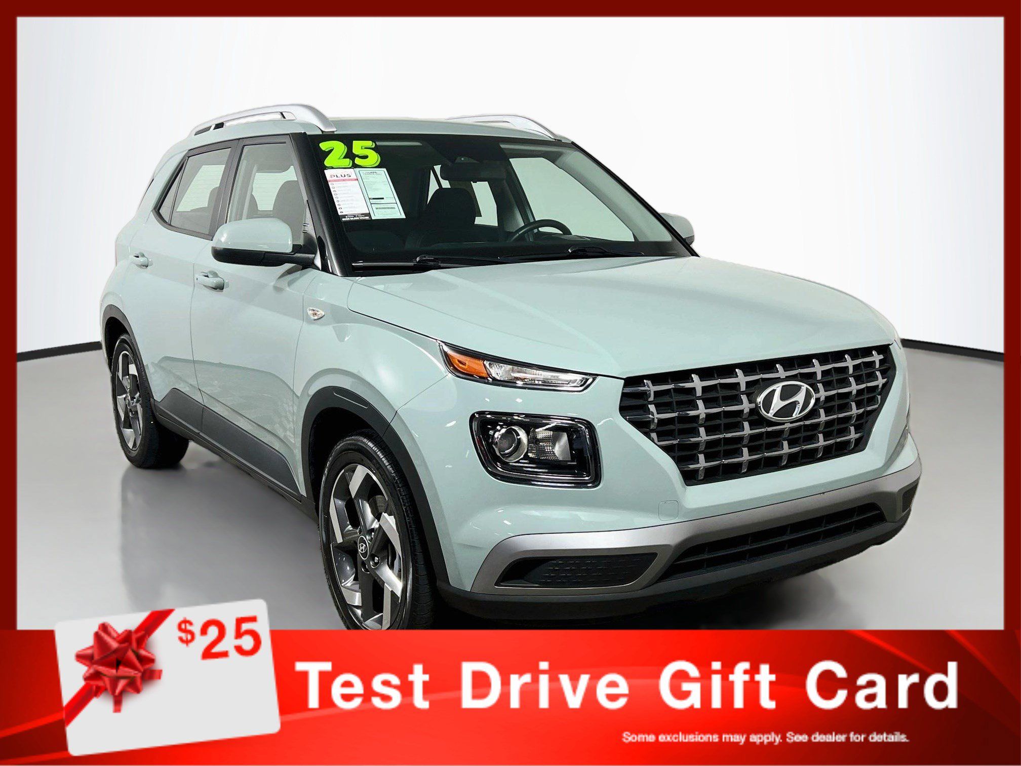 Used 2025 Hyundai Venue SEL FWD image 1