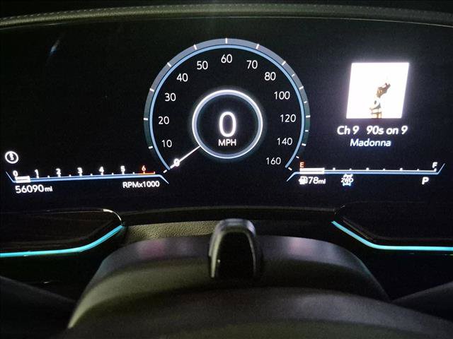 Used 2023 Cadillac Escalade ESV Premium Luxury w/ Performance Package AWD/4WD image 9