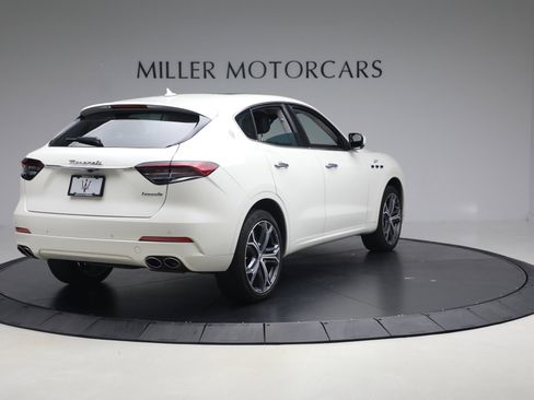 Certified 2022 Maserati Levante GT image 6