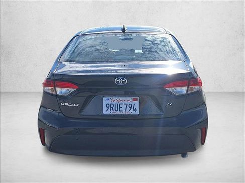 Certified 2025 Toyota Corolla LE image 6