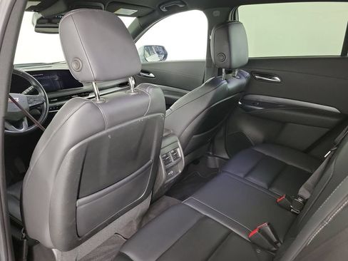 Used 2024 Cadillac XT4 Premium Luxury AWD/4WD image 13