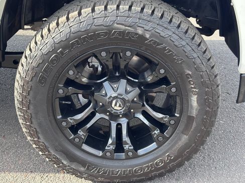 Used 2024 RAM 2500 Limited AWD/4WD image 11