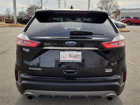 Used 2019 Ford Edge SEL image 10