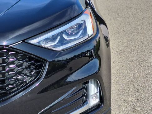 Used 2020 Ford Edge ST w/ Equipment Group 401A AWD/4WD image 11