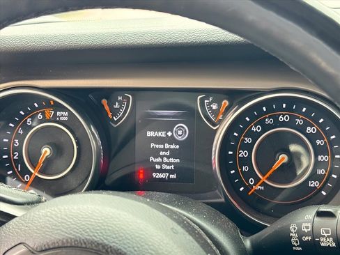 Used 2018 Jeep Wrangler Unlimited Sport S AWD/4WD image 17