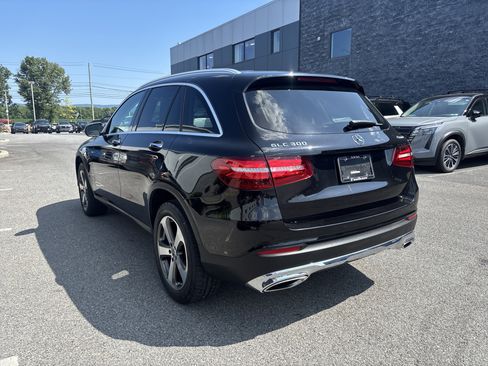 Used 2019 Mercedes-Benz GLC 300 4MATIC image 16