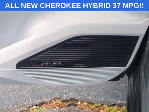 New 2026 Jeep Cherokee Limited AWD/4WD image 34