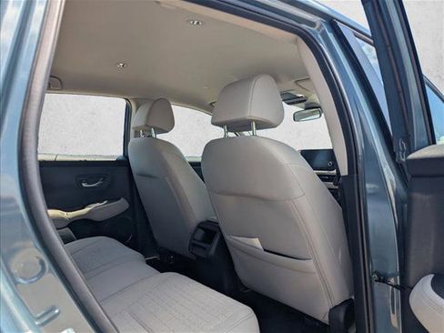 Used 2025 Honda HR-V LX image 14