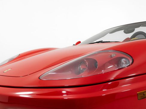 Used 2004 Ferrari 360 Spider RWD image 13