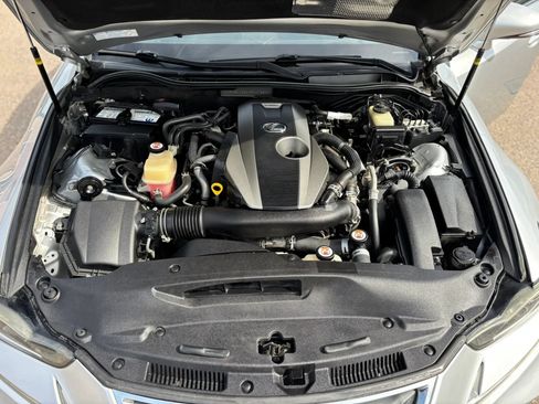 Used 2017 Lexus IS 200t RWD image 34