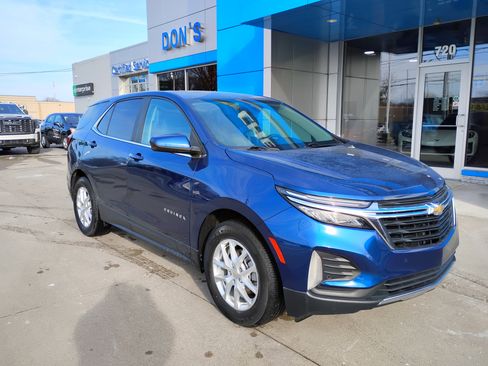 Used 2022 Chevrolet Equinox LT image 3