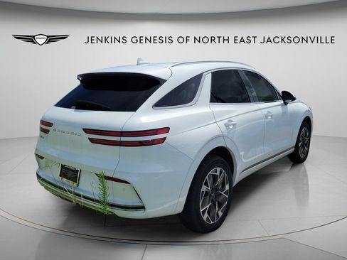 Used 2026 Genesis Electrified GV70 AWD/4WD image 2