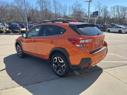 Used 2019 Subaru Crosstrek 2.0i Limited w/ Moonroof Package w/Navigation image 4