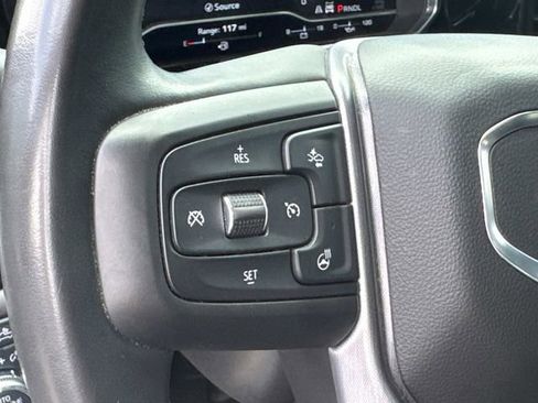 Used 2025 GMC Sierra 1500 SLT AWD/4WD image 29