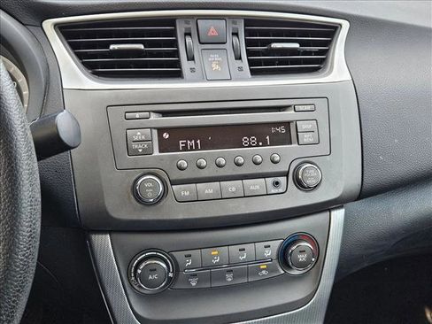 Used 2013 Nissan Sentra SR image 12