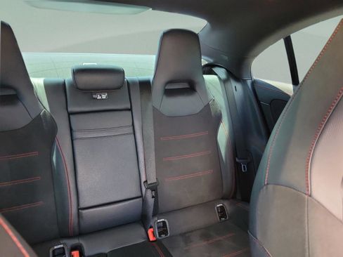 Used 2022 Mercedes-Benz CLA 250 image 10