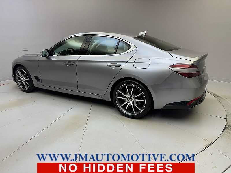 Used 2023 Genesis G70 2.0T AWD/4WD image 3