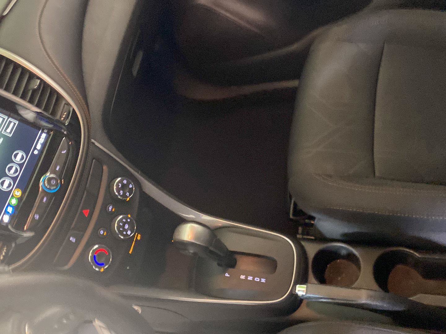 Certified 2019 Chevrolet Trax LT FWD image 18