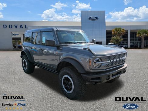 New 2025 Ford Bronco Badlands w/ Sasquatch Package image 1