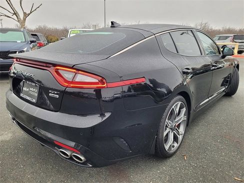 Used 2021 Kia Stinger GT image 4
