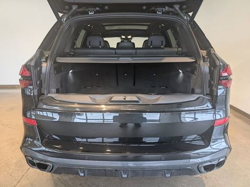 Used 2025 BMW X5 M60i w/ Climate Comfort Package image 5