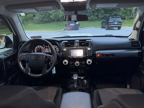 Used 2019 Toyota 4Runner TRD Off-Road AWD/4WD image 16