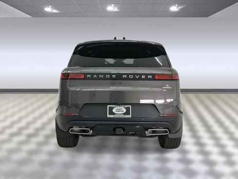 New 2026 Land Rover Range Rover Sport SE image 10