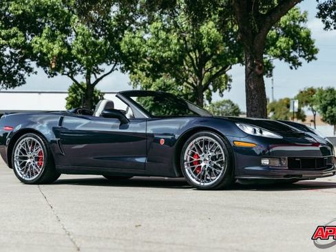 Used 2013 Chevrolet Corvette 427 w/ 1SB Preferred Equipment Group RWD image 59