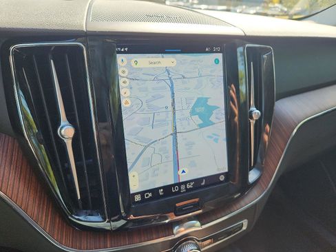 Used 2023 Volvo XC60 B5 Plus w/ Protection Package Premier image 16