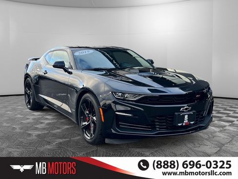 Used 2019 Chevrolet Camaro SS image 1