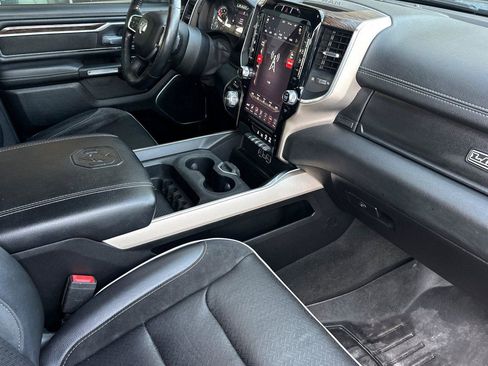 Used 2020 RAM 1500 Laramie image 16
