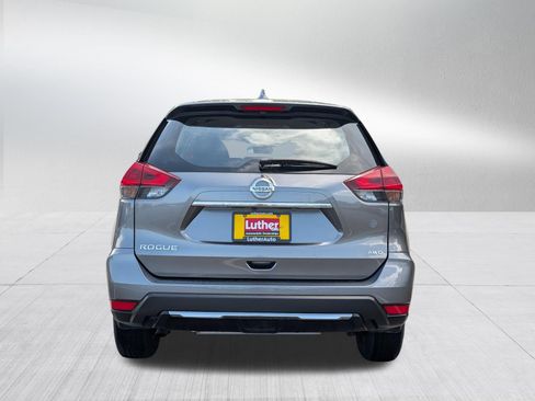 Used 2020 Nissan Rogue S AWD/4WD image 6