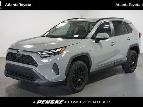 Used 2023 Toyota RAV4 XLE w/ Convenience Package FWD image 1