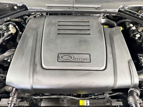 Used 2024 Land Rover Defender 110 S image 26