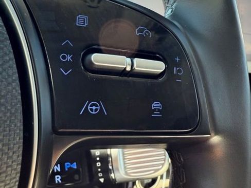 Used 2023 Hyundai Ioniq 5 SEL image 16