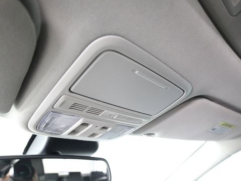 Used 2016 Honda Odyssey Touring image 56