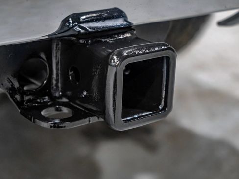Used 2023 GMC Sierra 1500 SLT AWD/4WD image 51