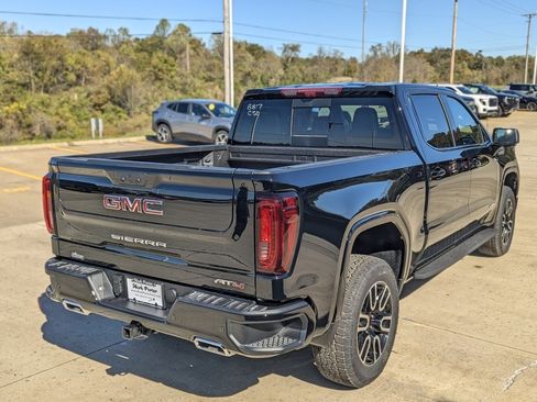 New 2026 GMC Sierra 1500 AT4 w/ Technology Package image 7