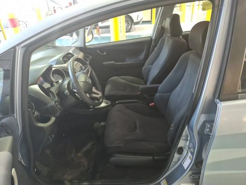Used 2011 Honda Fit Sport image 8