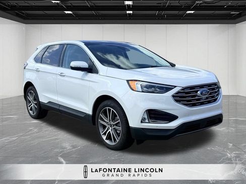 Used 2024 Ford Edge Titanium w/ Equipment Group 301A AWD/4WD image 7