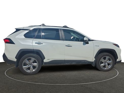 Used 2020 Toyota RAV4 Limited AWD/4WD image 7